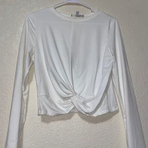 White detailed top size M
